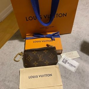 Louis Vuitton monogram key holder